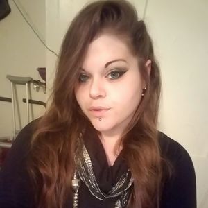 Meet your Posher, Cassandra